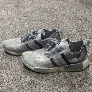 Adidas Light Gray Sneakers